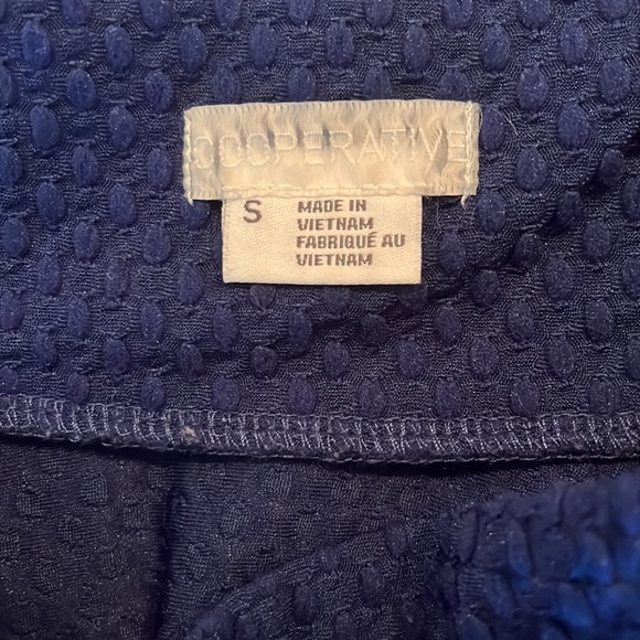 Cooperative Blue Skirt size small - Picture 3 of 3